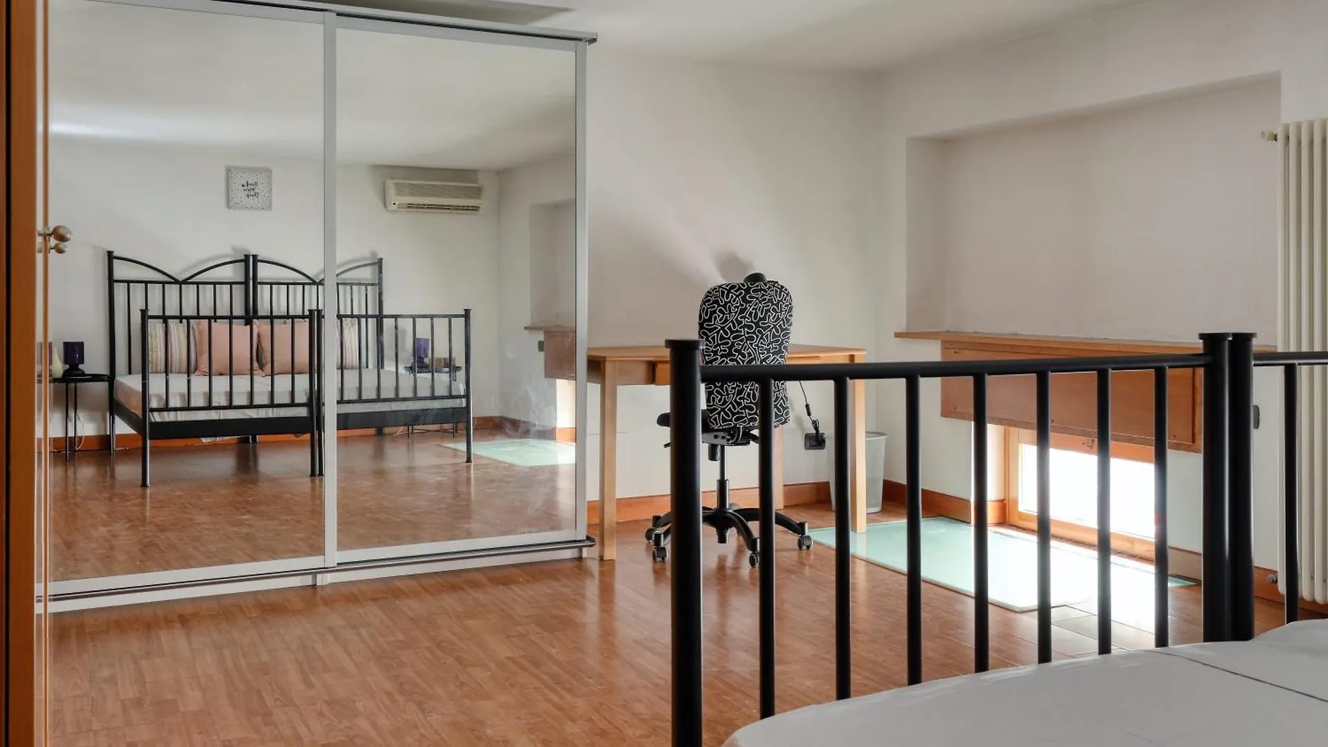 Luigi Bocconi Apartment 6 Pax Milán