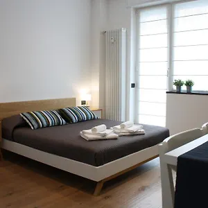 Apartment Navigli - Via Tortona, Milan